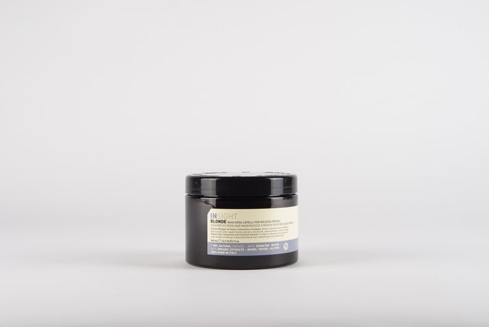 Hair mask with cool highlights